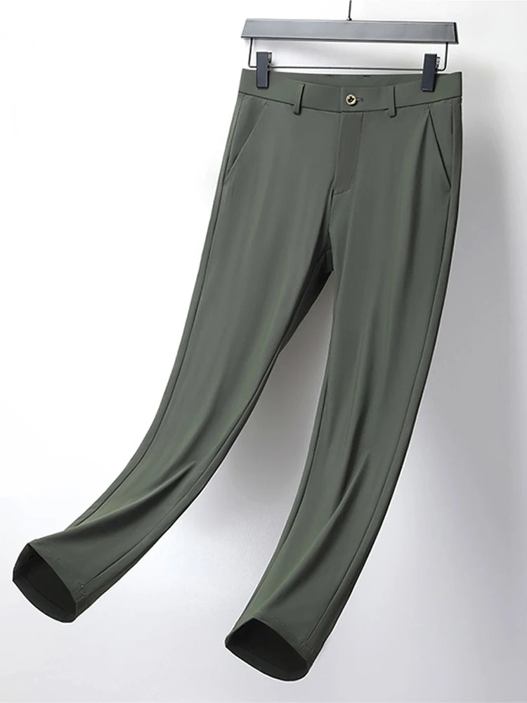 Pantalon d'été homme en soie glacée extensible — coupe cintrée