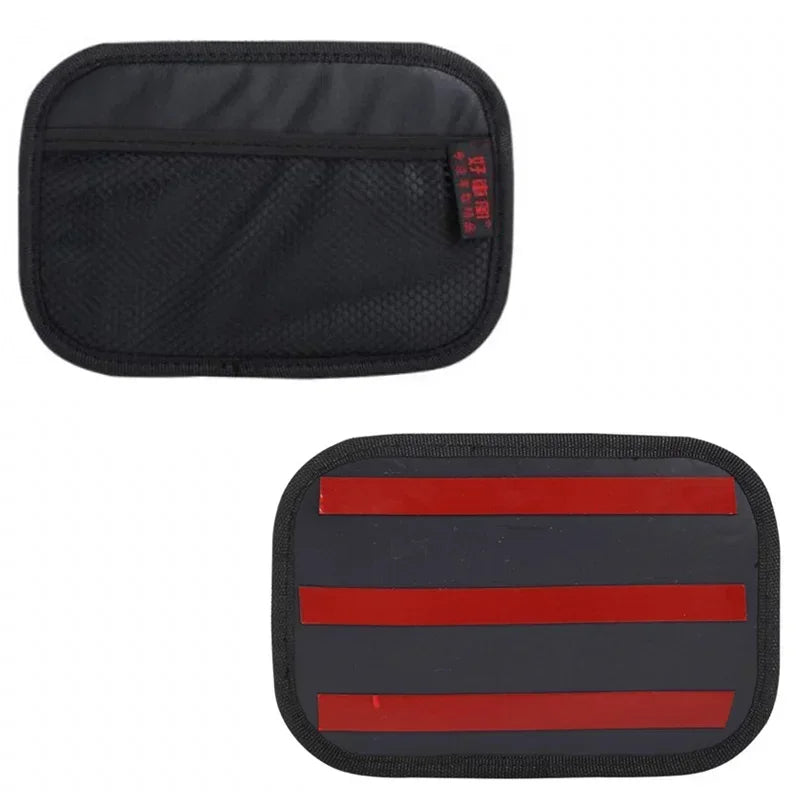 Lot de 2 Organisateurs Intérieur de Voiture Auto-adhésif – Poche en Filet pour Téléphone, Pièces, Clés et Cartes